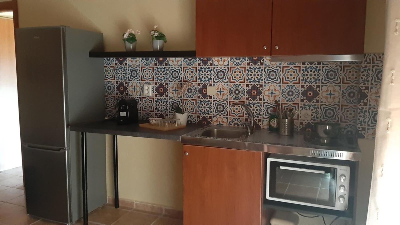 Ydna Family Hotel Apartments Posidi Exterior foto